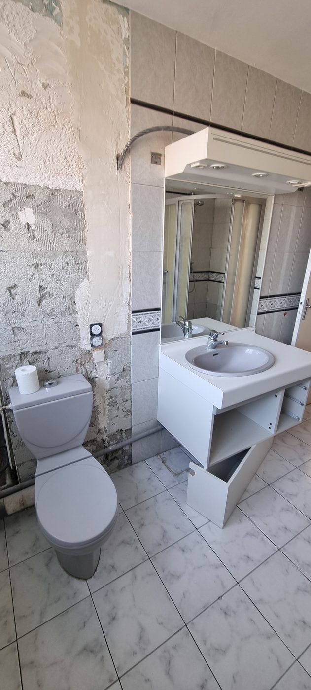 Salle de bain avant rénovation